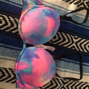 PINK Victoria’s Secret